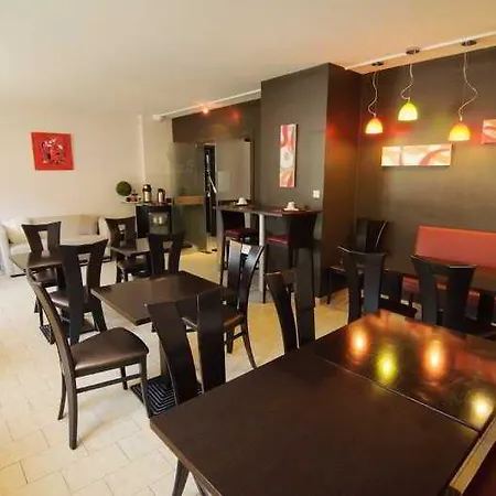 Inter Lyon Est Dau Ly Hotel 3*
